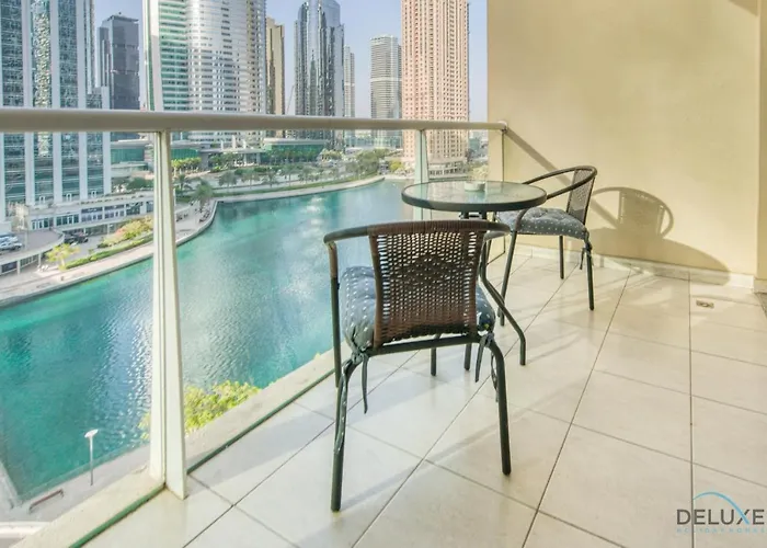 Calm Studio At Lake View Tower Jlt By Deluxe Holiday Homes