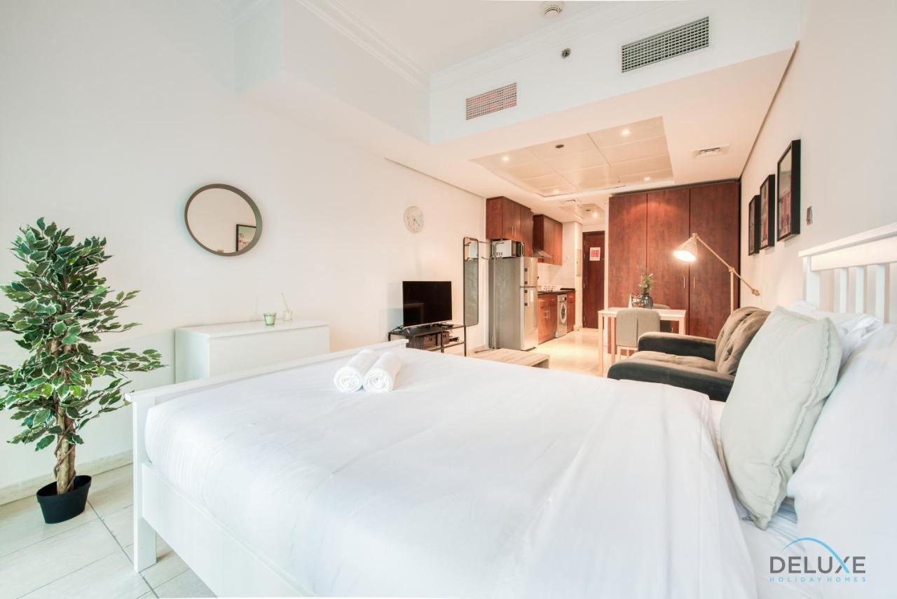 Calm At View Tower Jlt By Deluxe Homes Apartment *