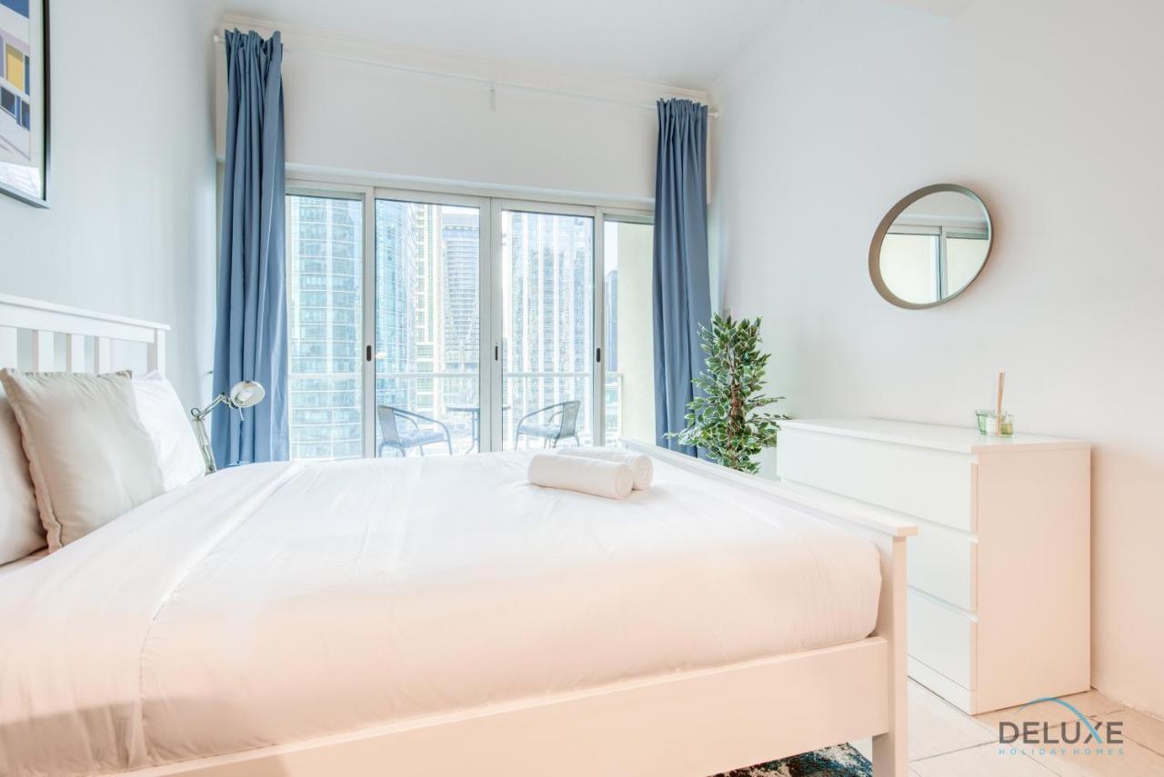 Calm At View Tower Jlt By Deluxe Homes Apartment *